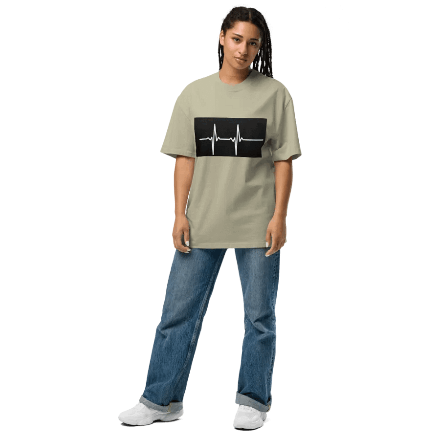 T-shirt product image (7)