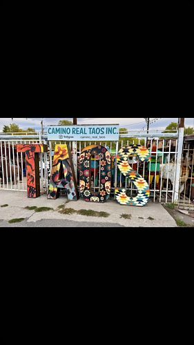 Loved meeting so many great people on a recent visit to Taos New Mexico for PhotowalksTV. Thank you Sol from @riograndeballoo...