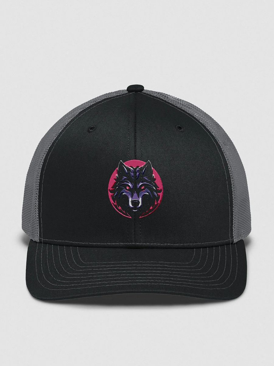 Trucker Hat with Wolf Embroidery - Stylish & Versatile Headwear product image (1)