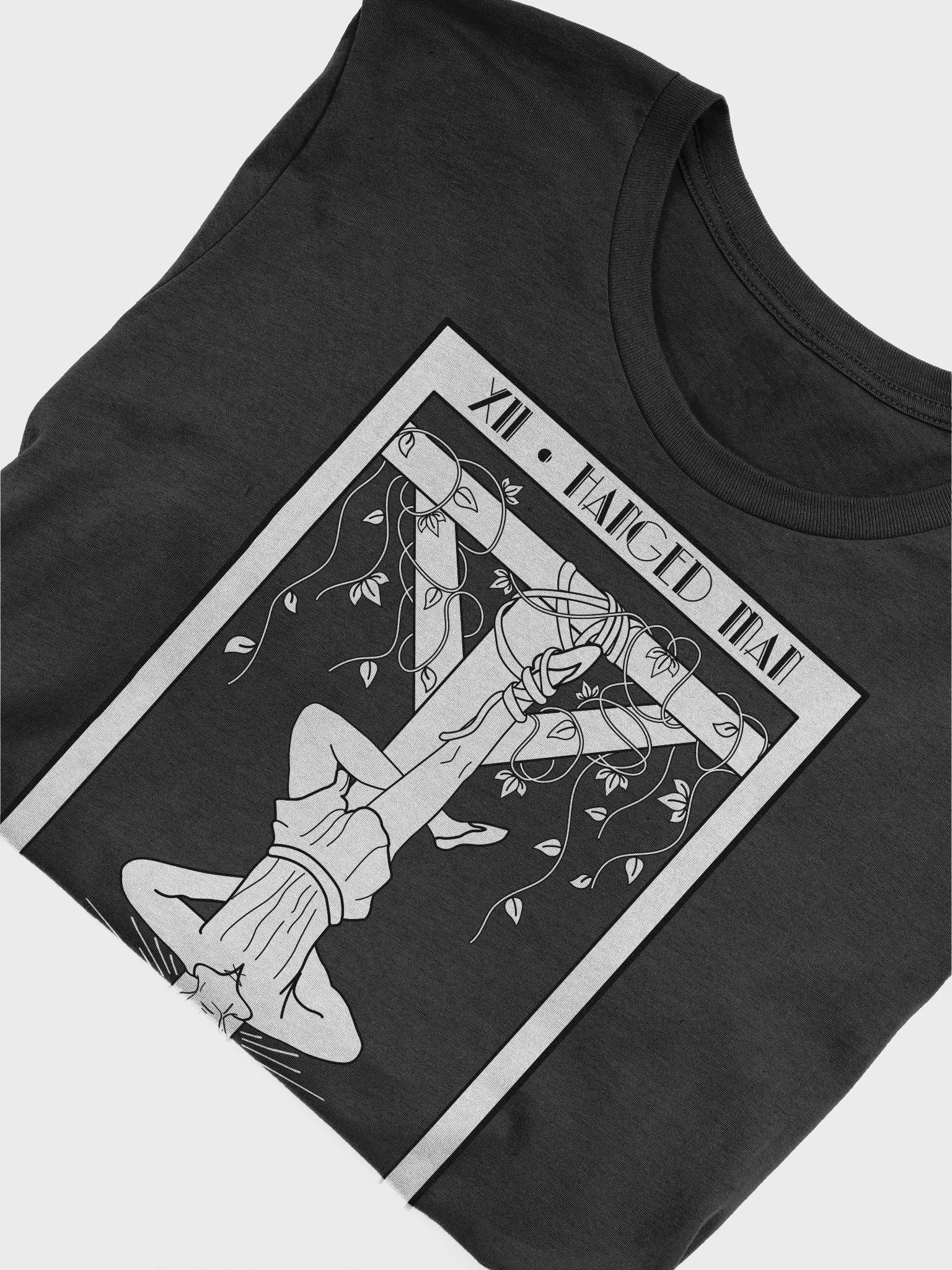 XII The Hanged Man Dark Mode Supersoft T-Shirt product image (5)