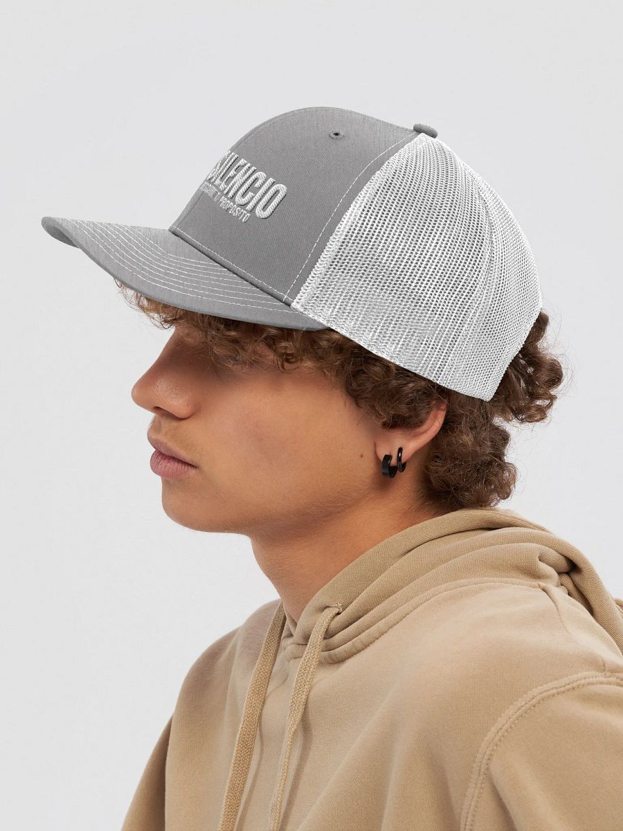 En El Silencio Trucker Cap Dark product image (21)