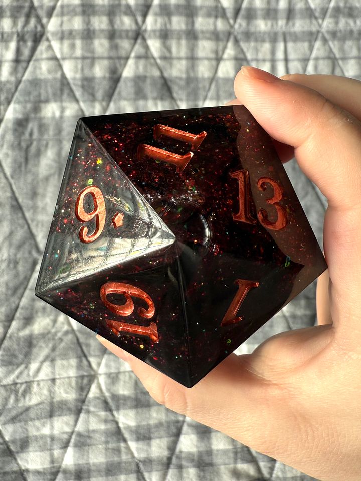 "Vampiric Kiss" B-GRADE Glitter Fall Liquid Core Chonky D20 product image (2)