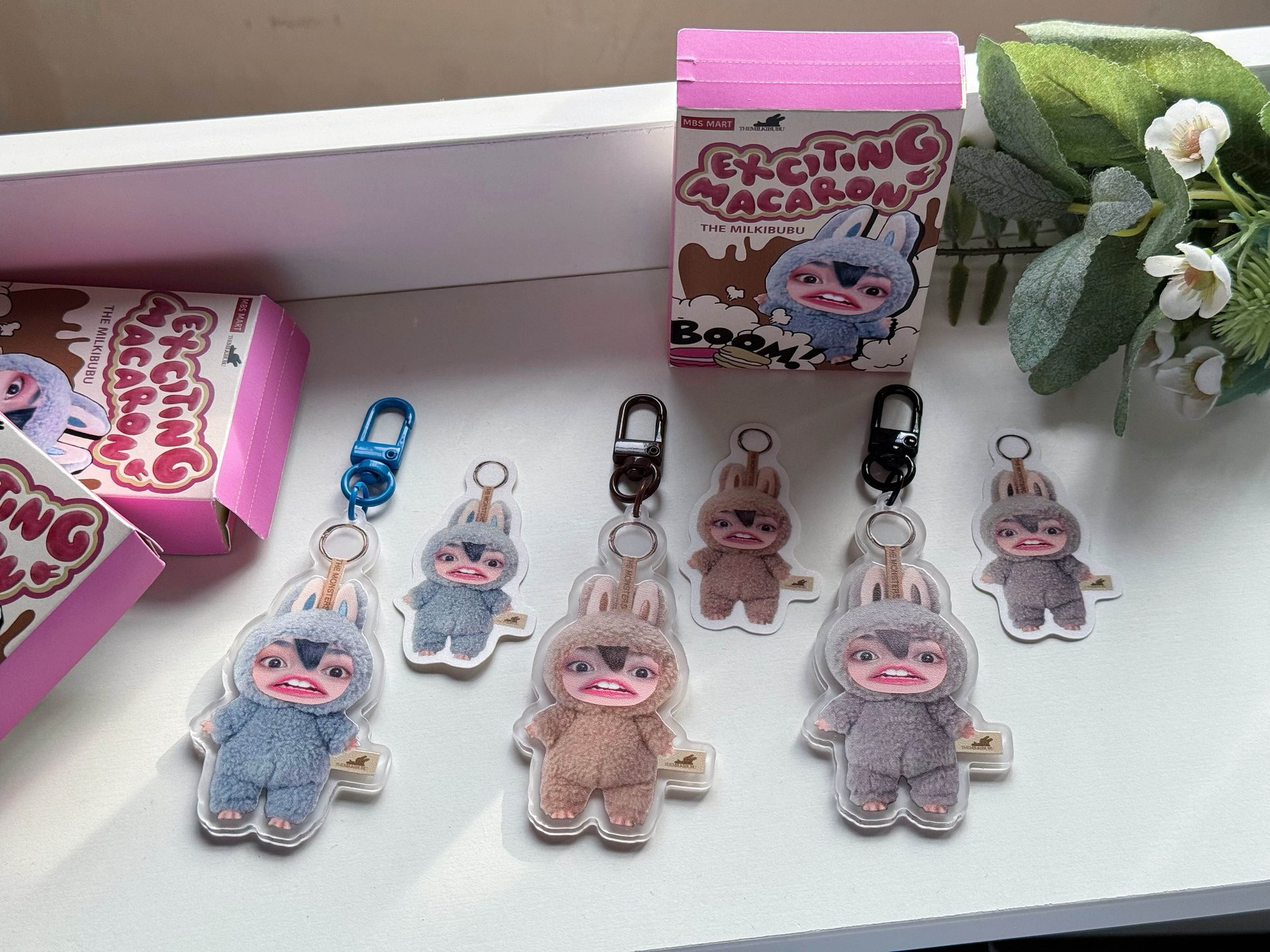 MILKIBUBU Tasty Macarons Series - Keychain Blind Box (FULL CASE) product image (11)