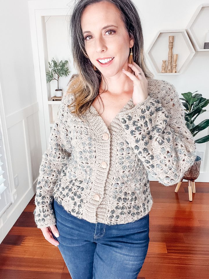 Granny Square Cardigan Tutorial (9 sizes) product image (1)