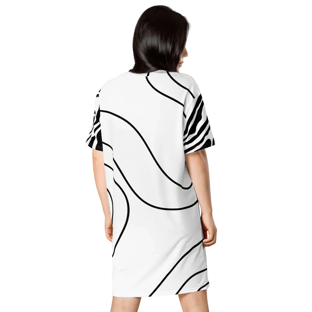 Black & White Abstract Lines Art T-Shirt Dress product image (4)