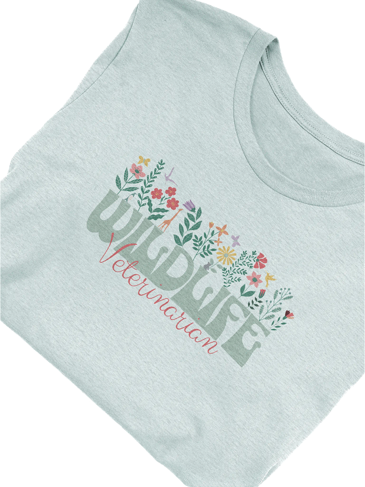 Wildlife Veterinarian Gift, Veterinarian Wildlife Lover T-Shirt product image (2)