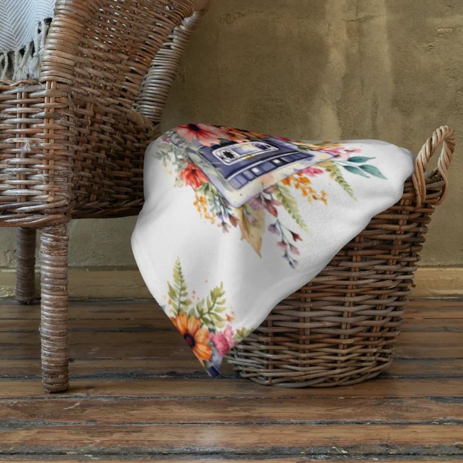 Cassette Flowers Blanket product image (10)