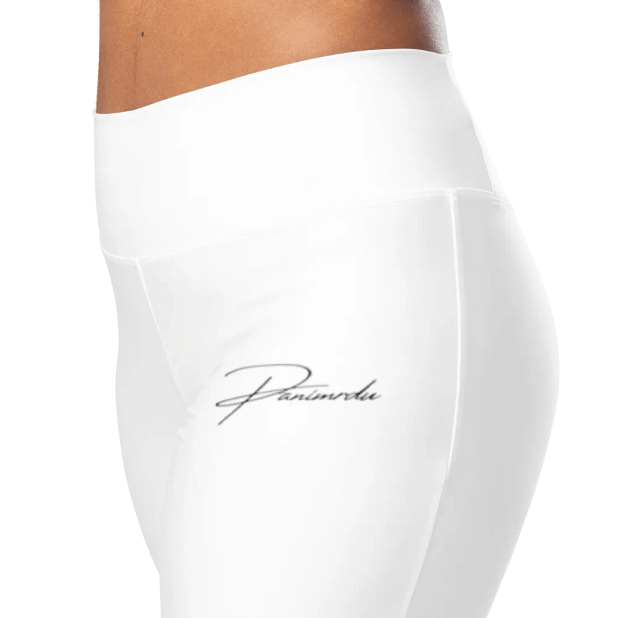 PANÍ MRDU Flaired Leggings in White product image (8)