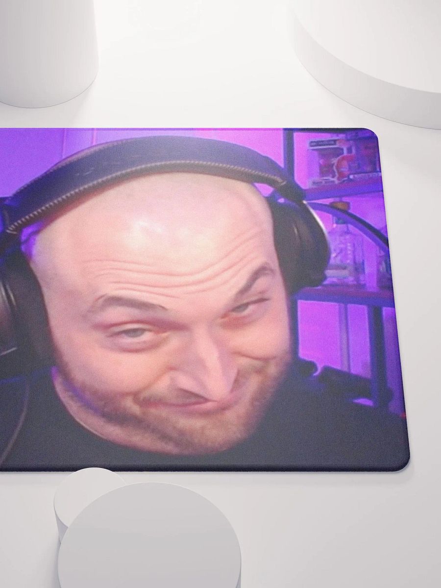 The Ojos Gaming Mousepad product image (5)