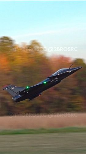 Anyone remember Ace Combat 5? Check our our custom painted Razgriz Rafale 80mm manufactured by @fmsrcairplane. The Rafale 80m...