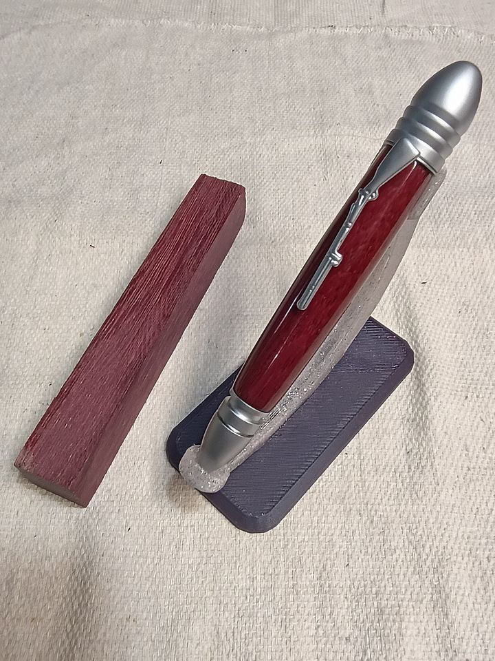 Civil War Twist Pen – Purple Heart & Satin Chrome Elegance product image (1)