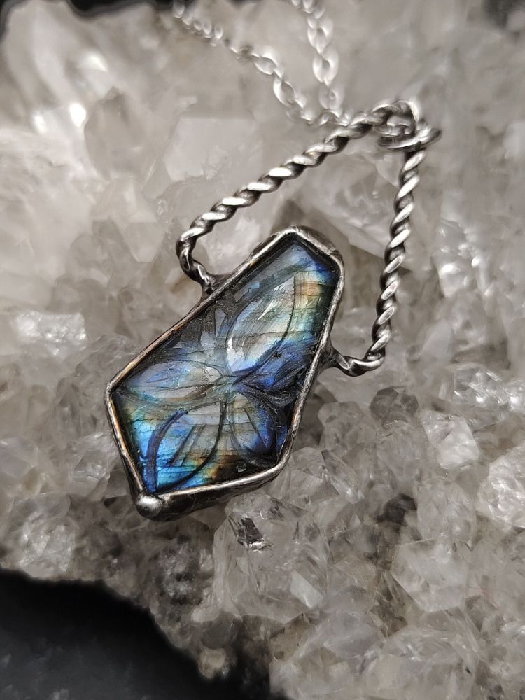 Sorcery Talisman - Floral Spector product image (1)