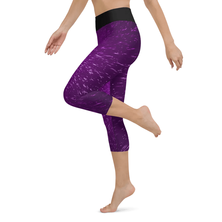 Radiant Burst Yoga Capri Leggings product image (10)