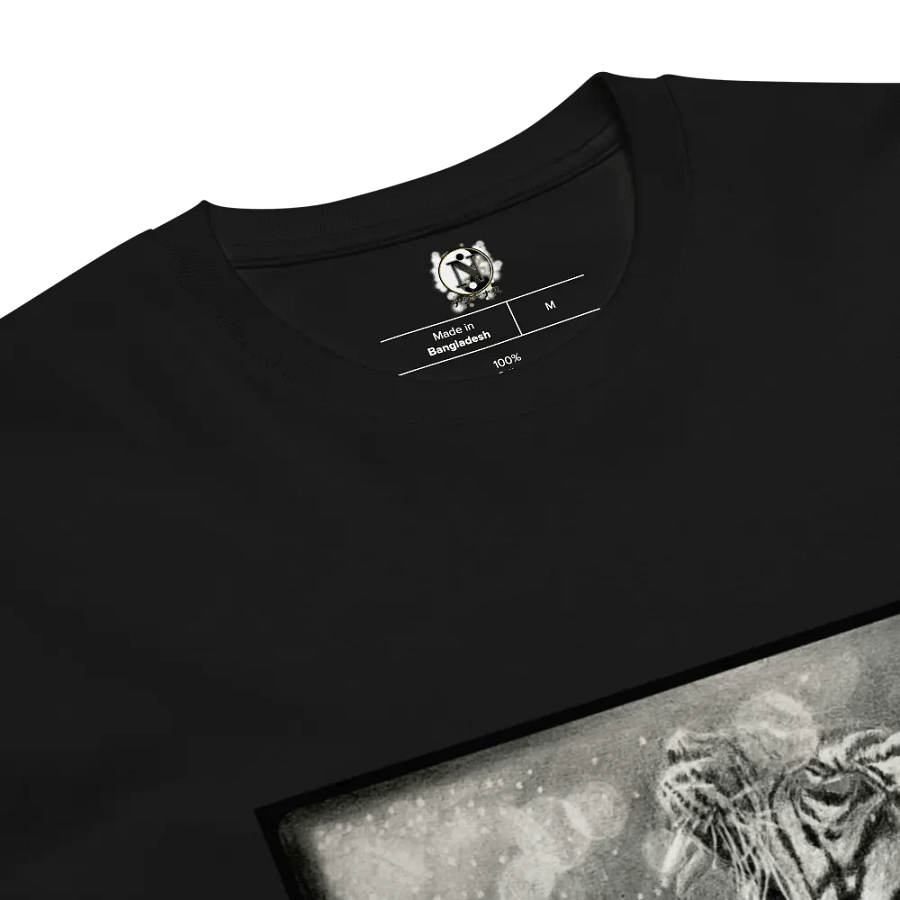 Nashīnasu - Roaring Tiger Unisex T-Shirt product image (6)