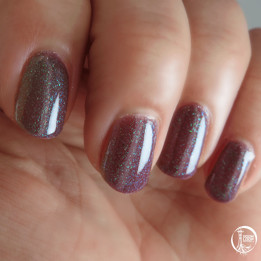 THE GRAVEYARD OF THE REAL - Solar Green to Deep Plum Glitter Polish product image (3)
