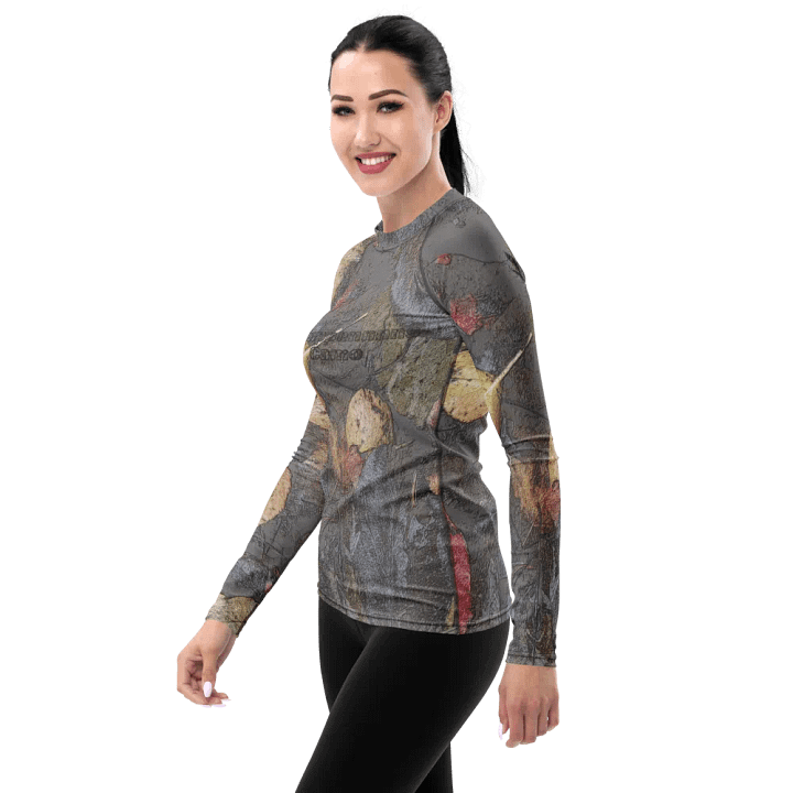 Women's Rash Guard - MossyOak - It Happennnns Camo product image (2)