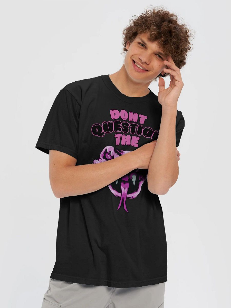 Don't Question the Snake Pink T-Shirt product image (25)
