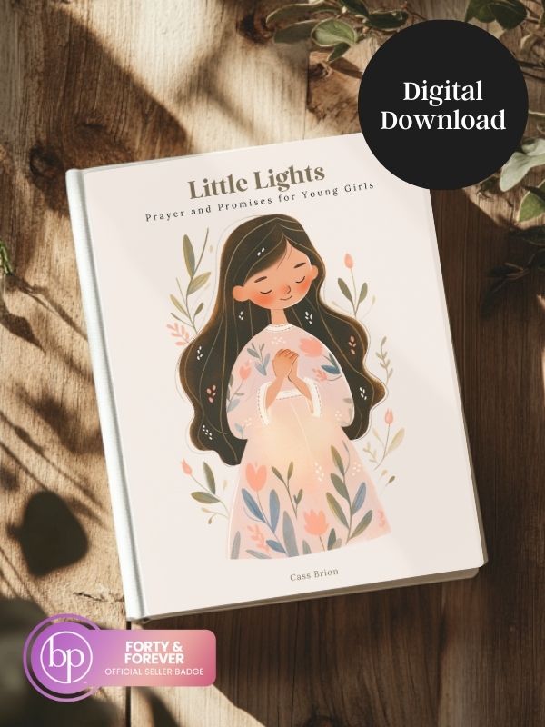 Little Lights: Prayers and Promises for Young Girls E-Book product image (1)