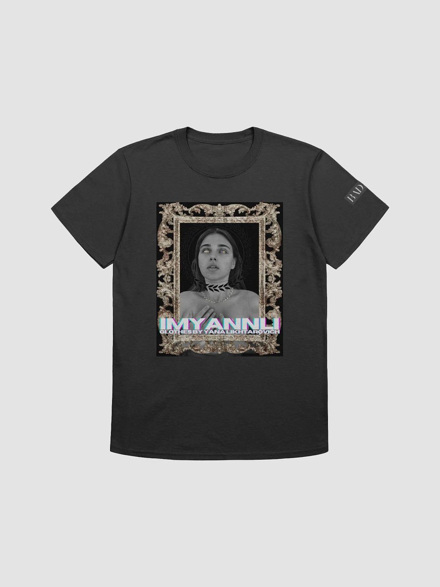 T-Shirt C product image (1)