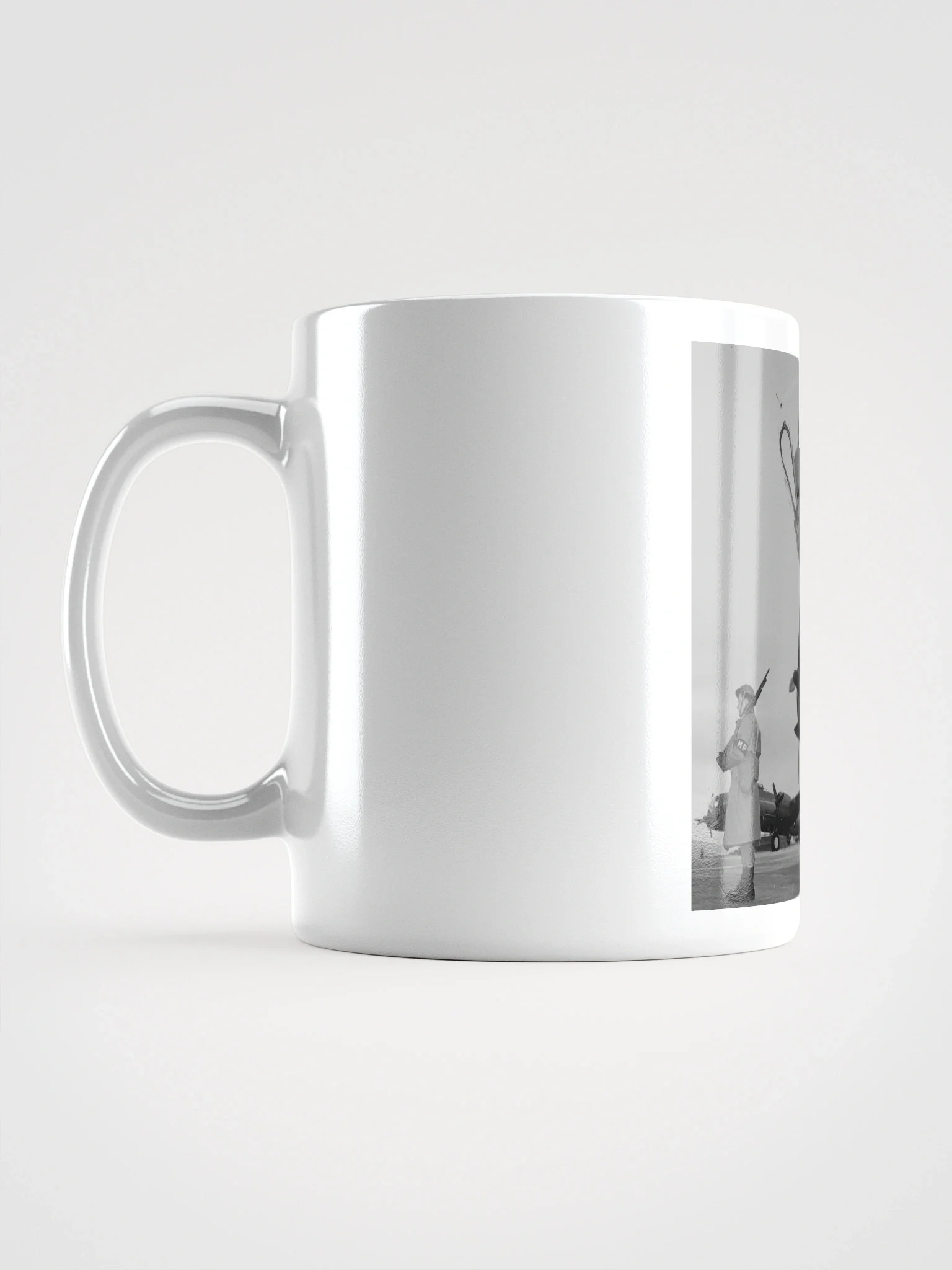 Flying Fortress (mug) product image (2)