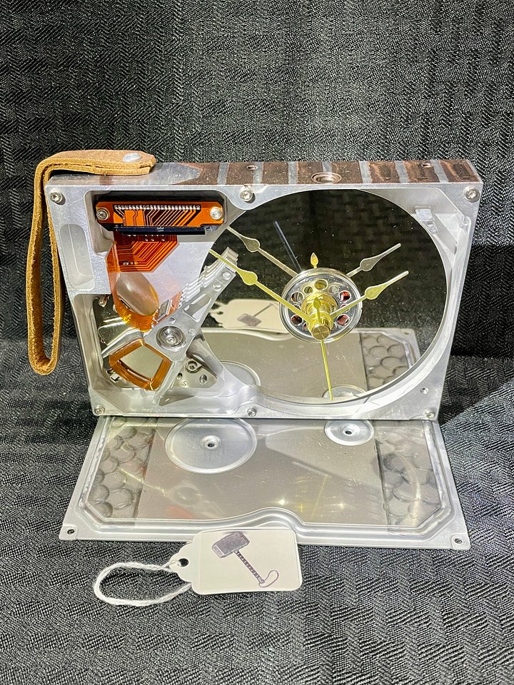 Mjolnir - Hard Drive Clock product image (1)