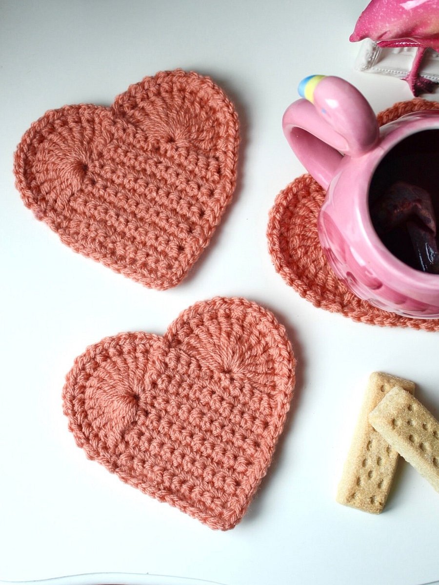 Yasmin Heart Coaster - crochet heart coaster PDF pattern/ coaster crochet pattern/ heart shaped coaster/ crochet heart appliqué/ crochet pattern digital download product image (4)