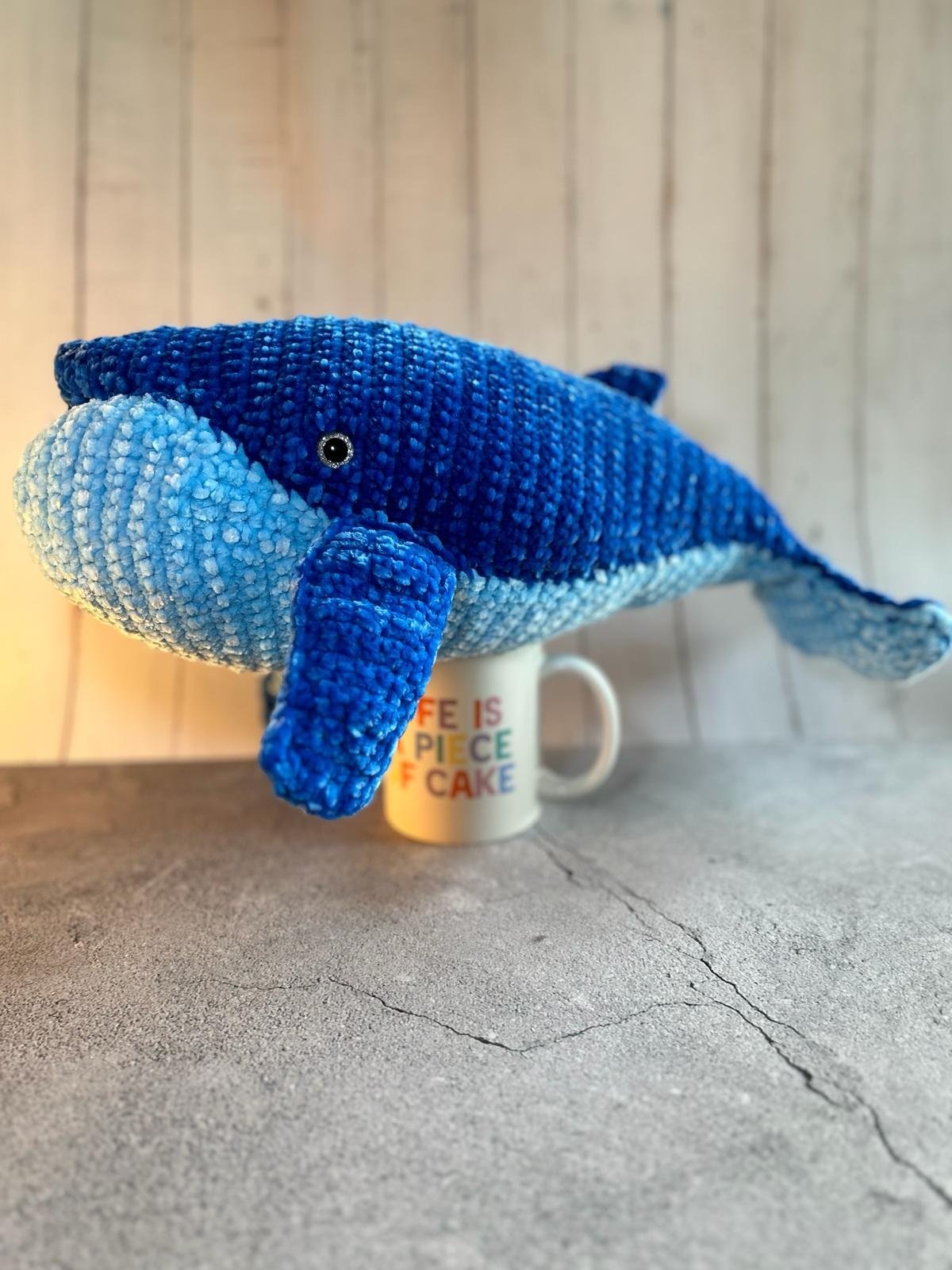 Elvira (whale amigurumi) product image (1)