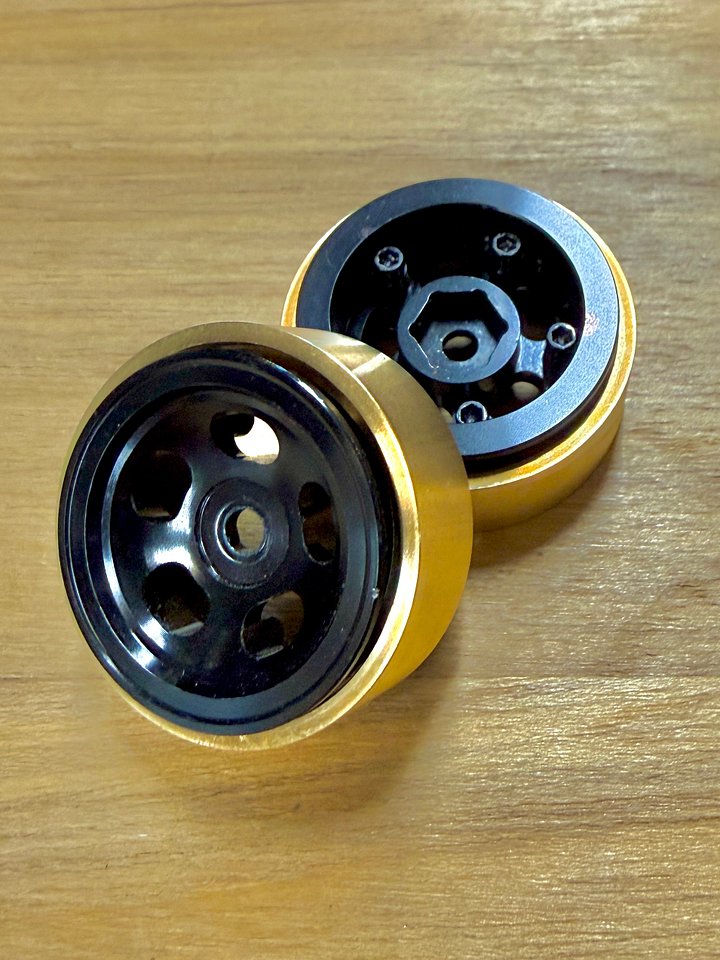 SSD RC 1.0” Aluminum/Brass 5-Slot Beadlock Wheels (Black) product image (2)