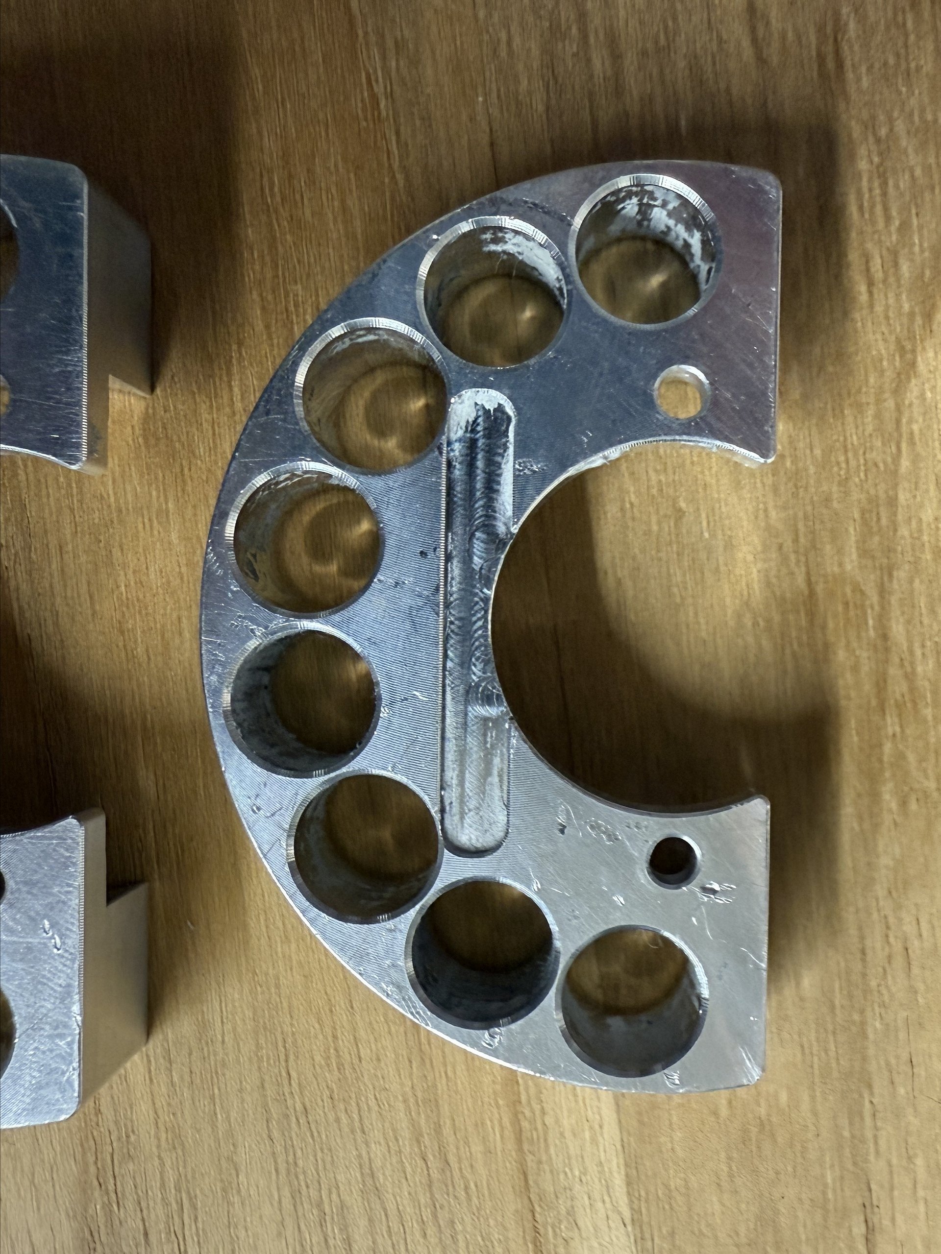 Dlux Original Loaded Dice Weight Hangers - Aluminum product image (5)