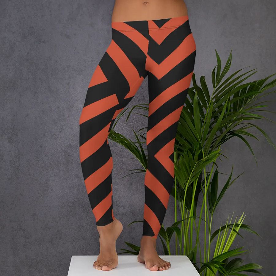 Leggings – Halftone Lines for a Trendy & Modern Look product image (5)