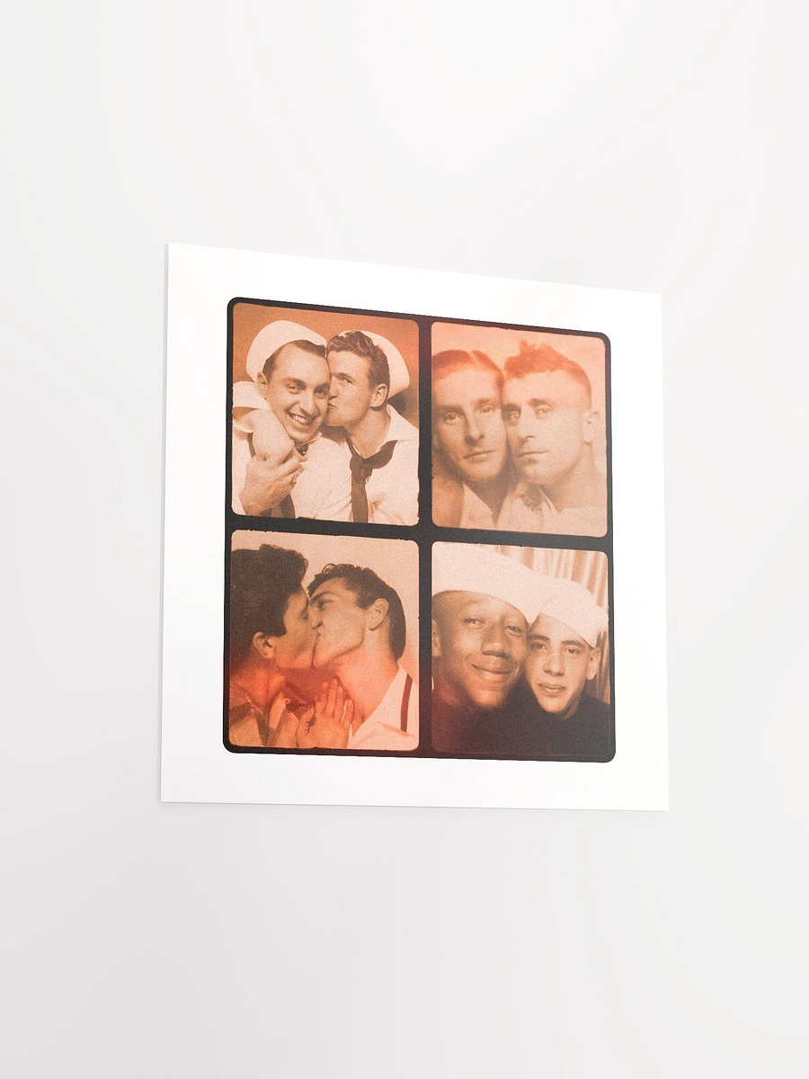 Vintage Military Men In Love - Print product image (3)