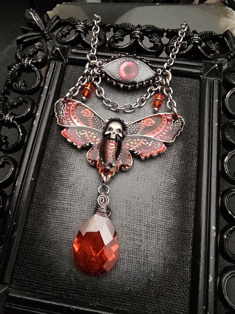 Familiars - Solarburn Moth product image (2)