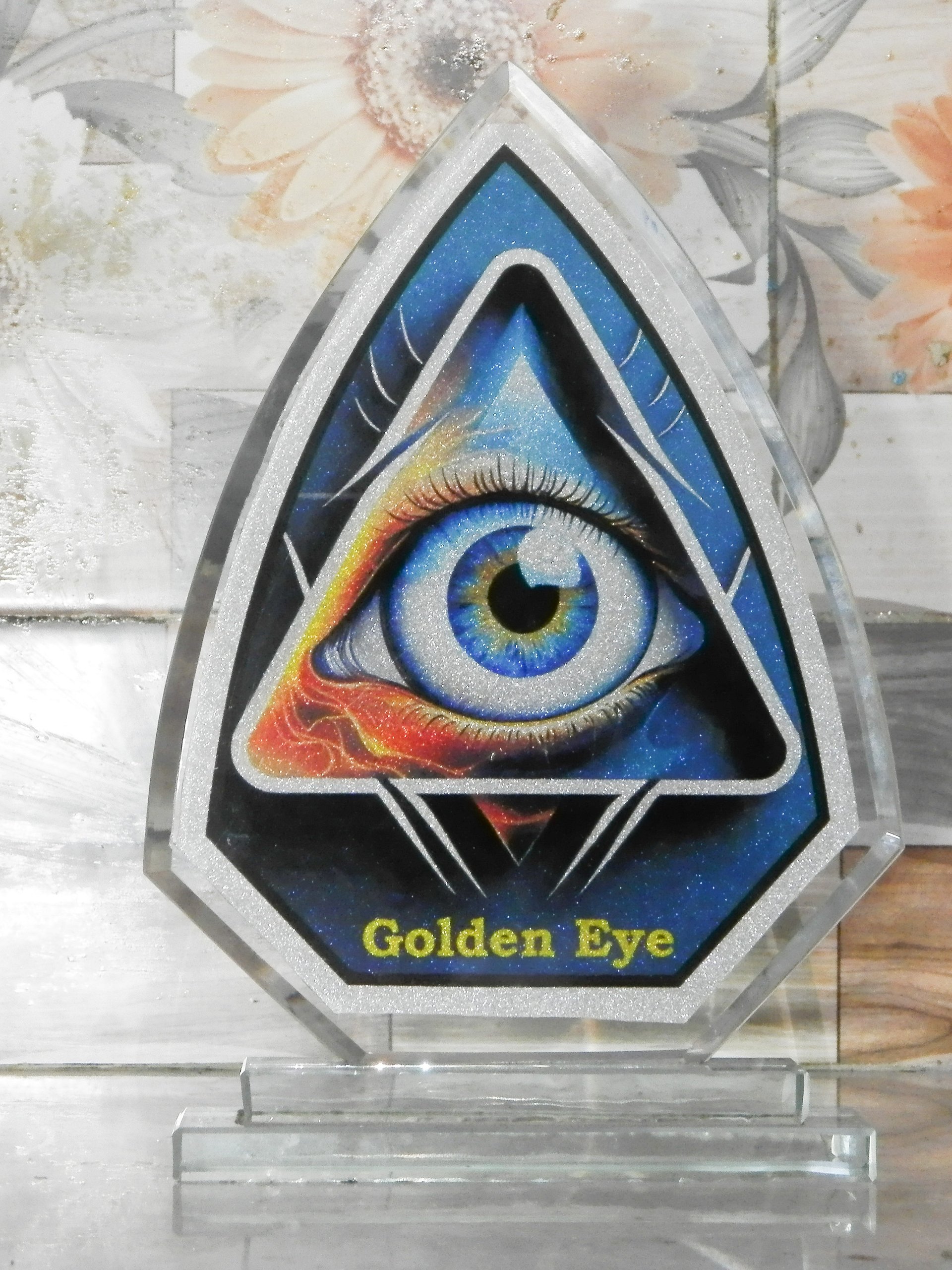 SALAM & SONS CHANDIWALE Official Designer Triangle Glass Shield product image (1)