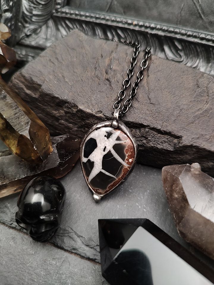 Sorcery Talisman - Septarian Shield product image (2)