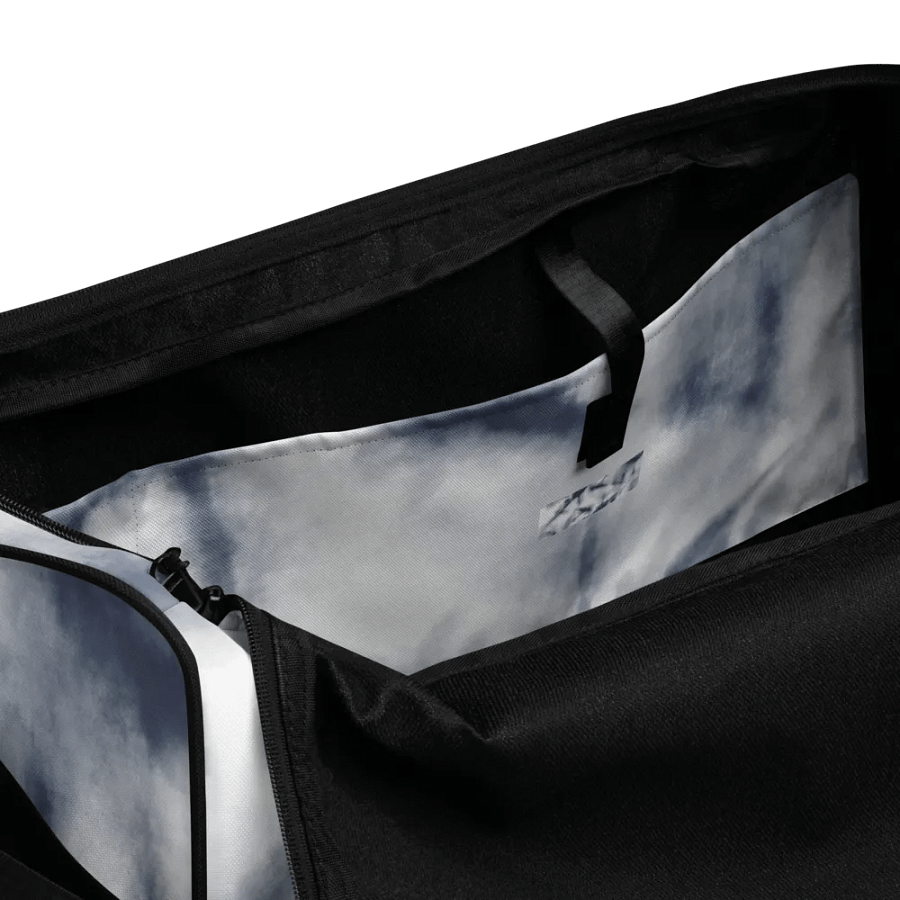 Cloudscape Wanderlust Duffle Bag product image (4)