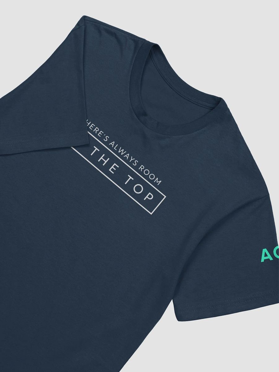 Benchmark T-shirt product image (4)