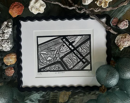 This here tale starts with pescado and ends with un gato