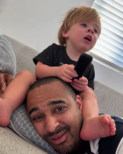 Best caption wins. #dadlifeisthebestlife #toddlerlife