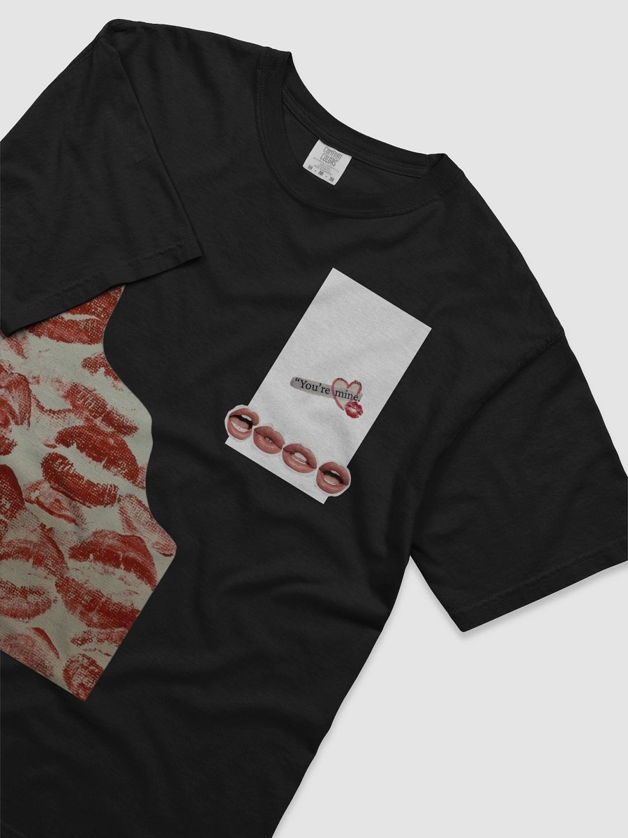 "Sealed With a Kiss" Tee product image (3)
