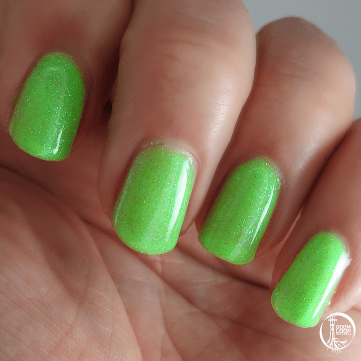 THE GRAVEYARD OF THE REAL - Solar Green to Deep Plum Glitter Polish product image (2)