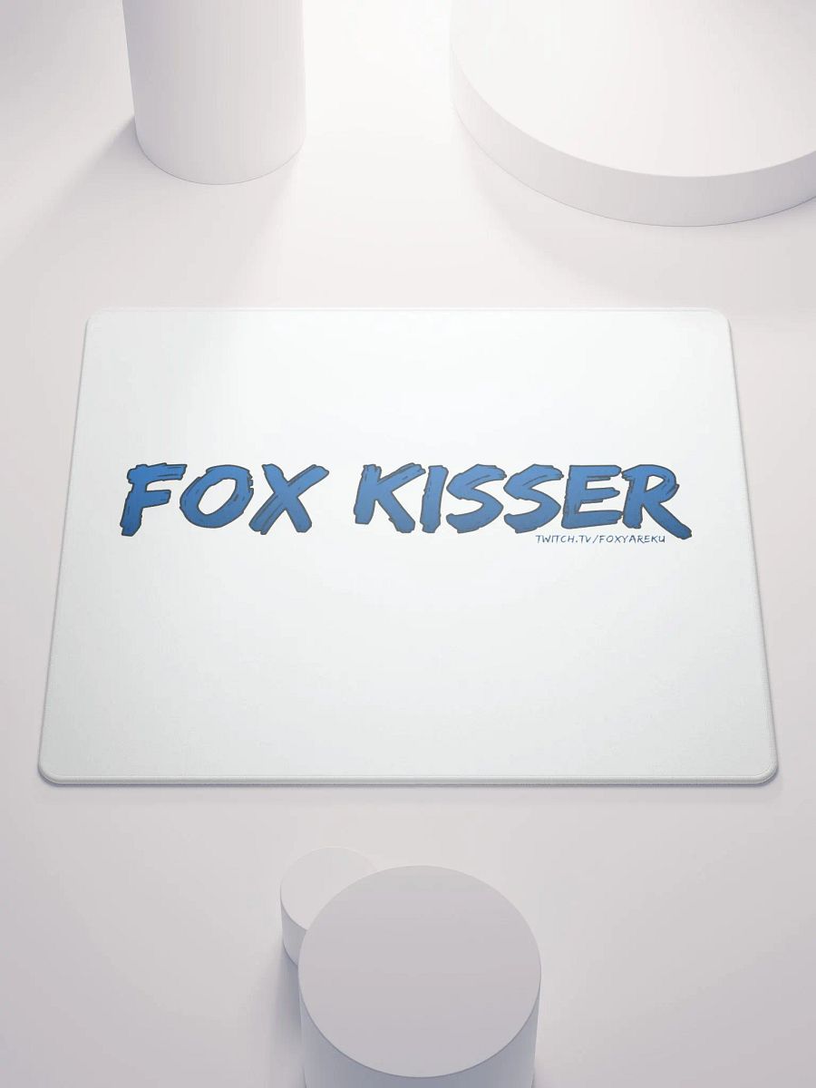Simple Fox Kisser Mousepad product image (2)