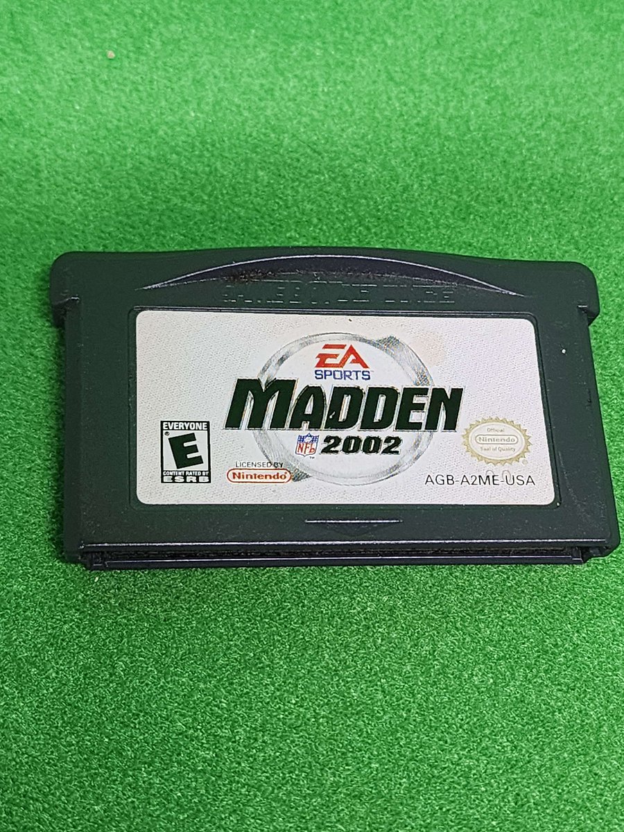 GAME BOY ADVANCE - Madden 2002 - Game Only product image (1)