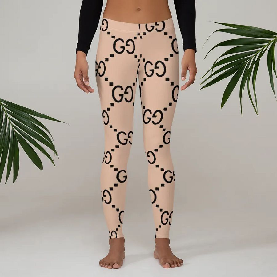 Elegant Monogram Leggings: Designer-Inspired Luxury Pattern Women's Activewear product image (3)