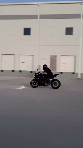 raw audio >>
-
-
#fyp #motorcycle #yamaha #r1 #yamahar1 #moto #bike #houston #htx #bikers #bikerboy #biker #moto