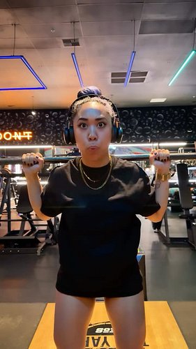 From Gym Rat to Drip Queen 👑 You might have noticed my new staple—the gold chain. I love wearing it everywhere and it goes wi...