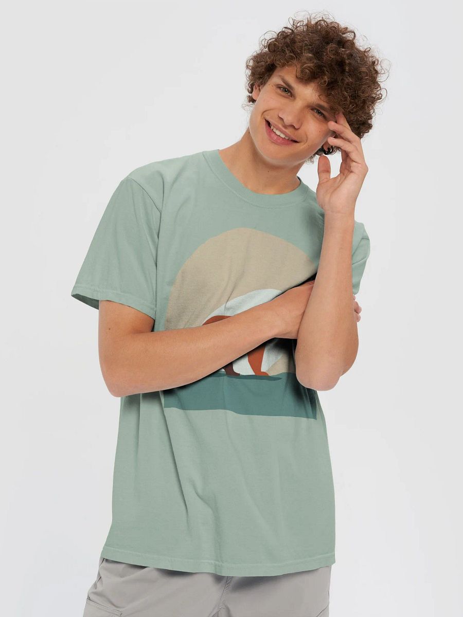 Sunset Vector Bear T-Shirt product image (18)
