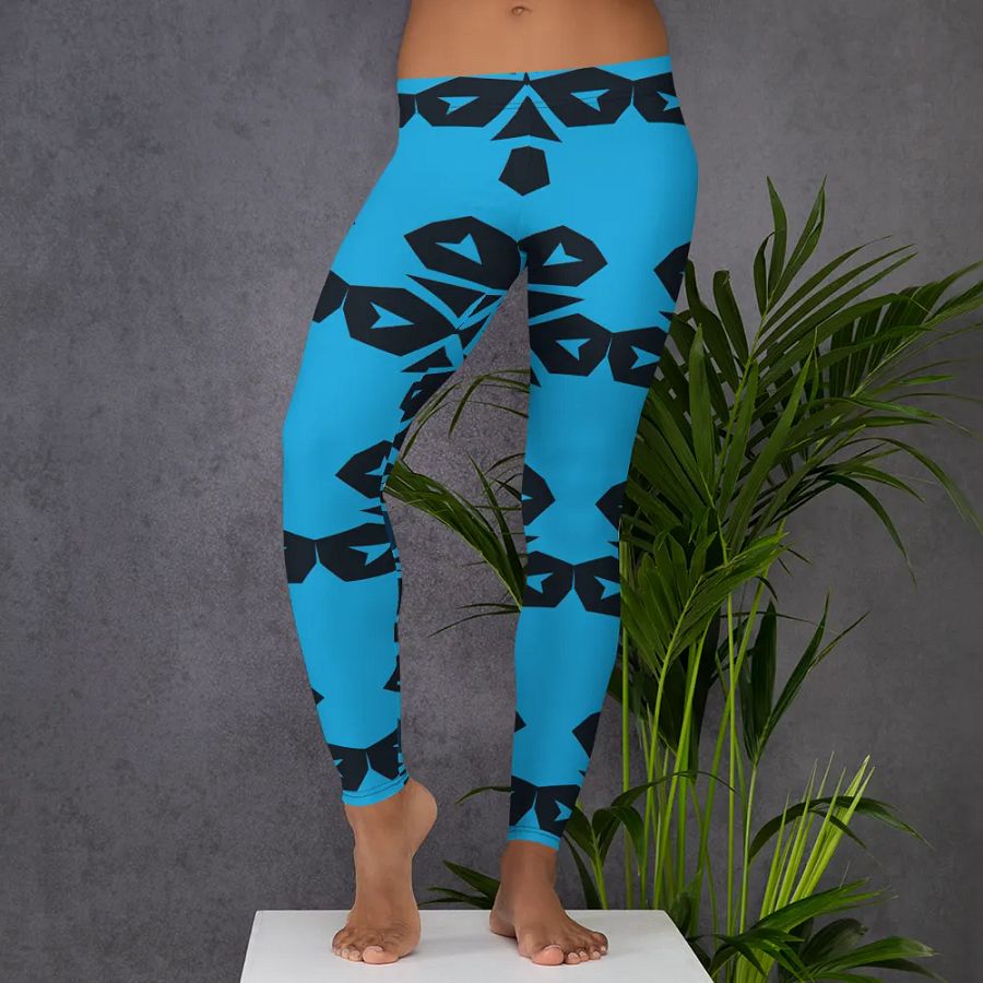 Symmetrical Snowflake Allure Leggings product image (5)