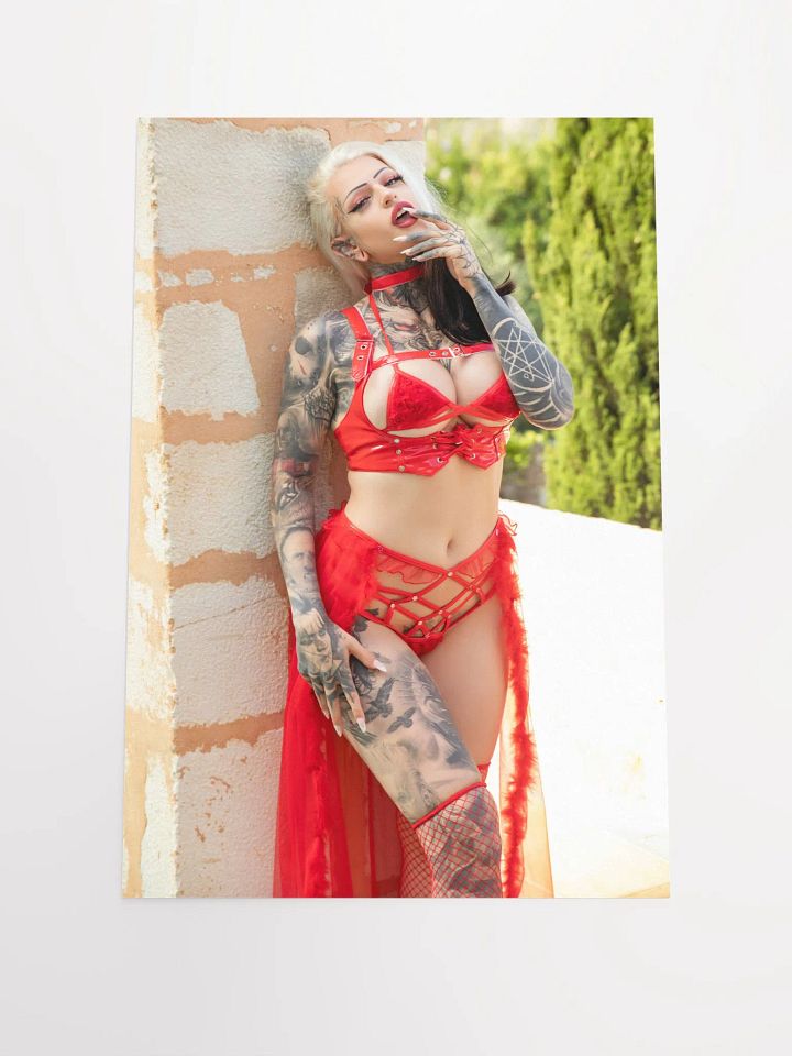 Red Goddess product image (1)