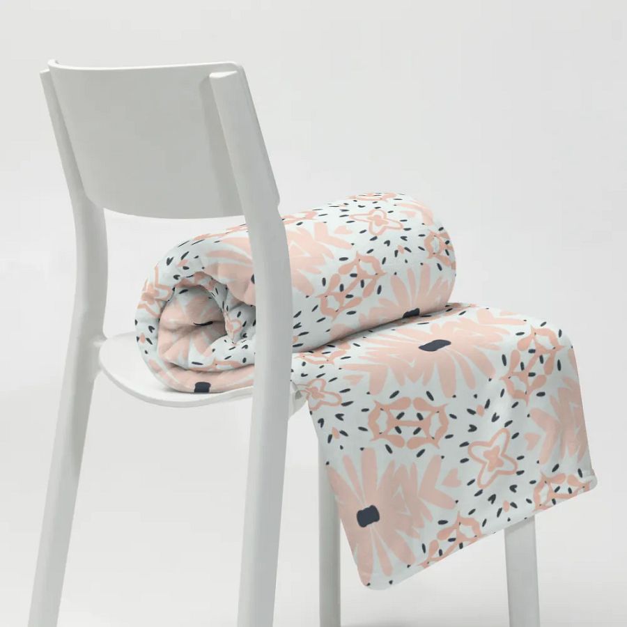 Pink Floral Blanket product image (7)