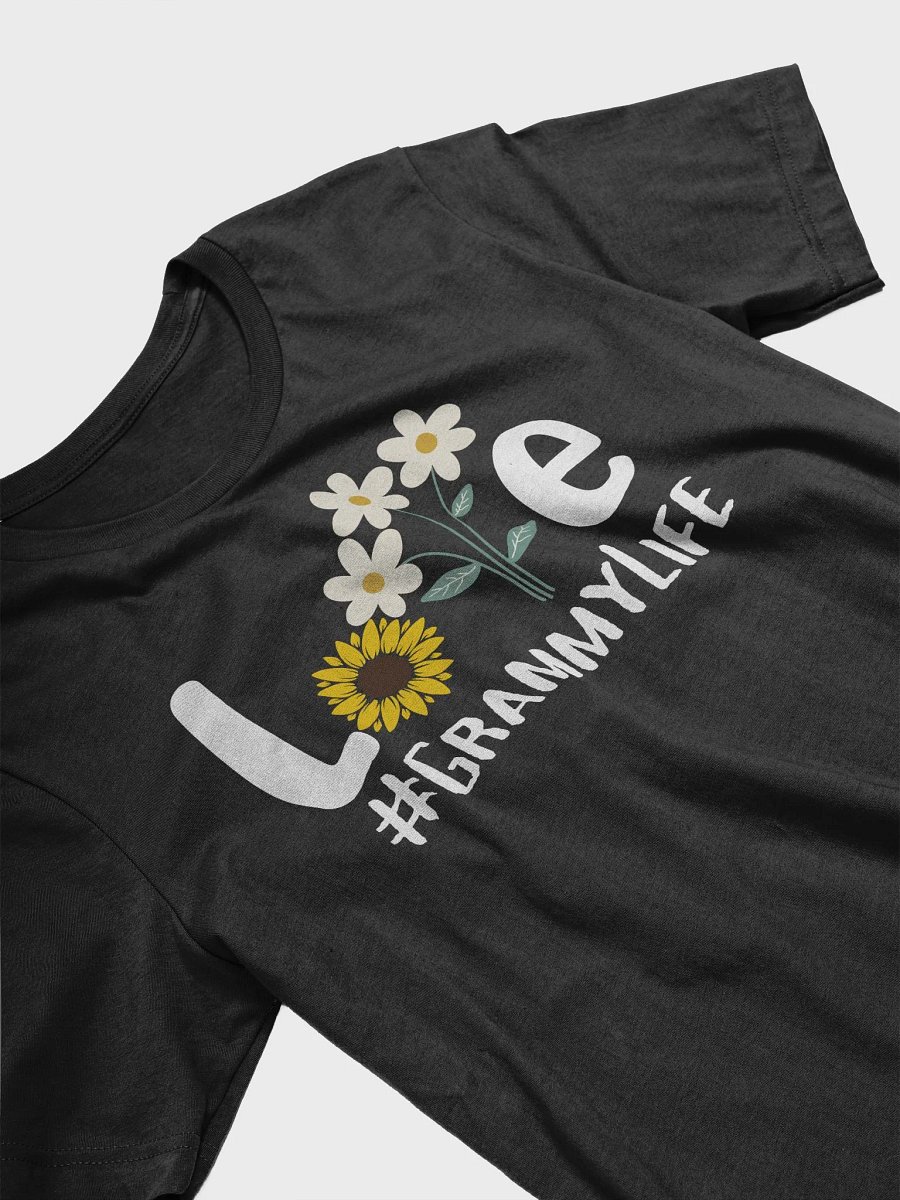 Love Grammy Life Flower Grandma Gift Unisex T-Shirt product image (3)